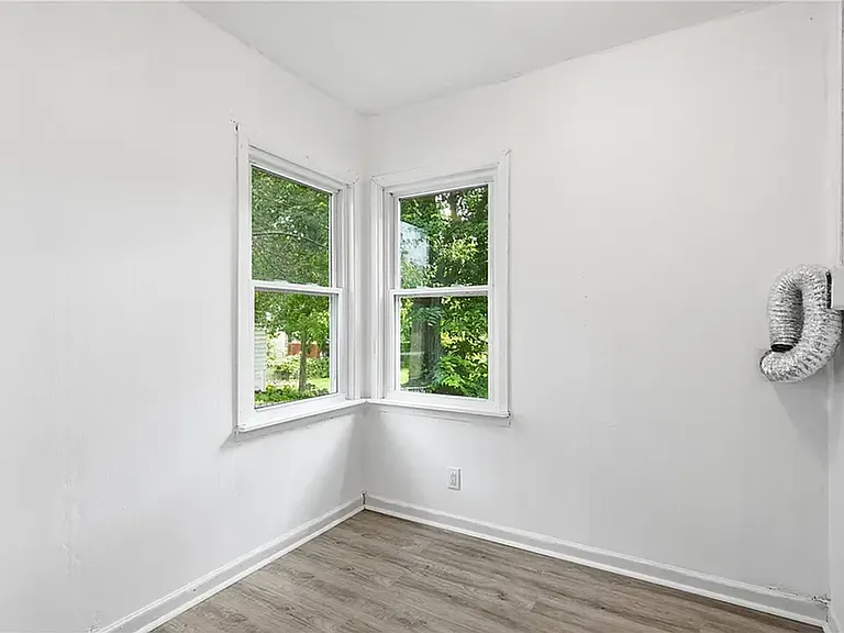 1237 Lincoln Dr — Photo 11