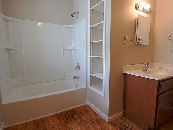 5th image of 1314 E Philadelphia Ave APT 2