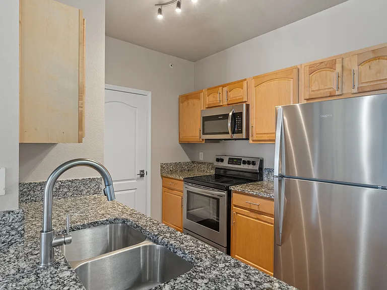 12863 Tradd St #3D — Photo 8