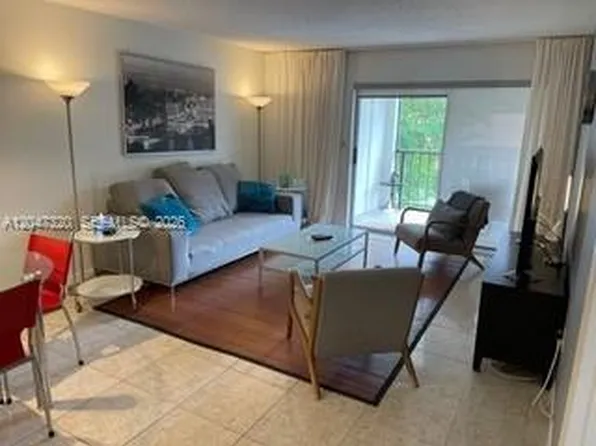 201 178th Dr, Sunny Isles Beach, FL