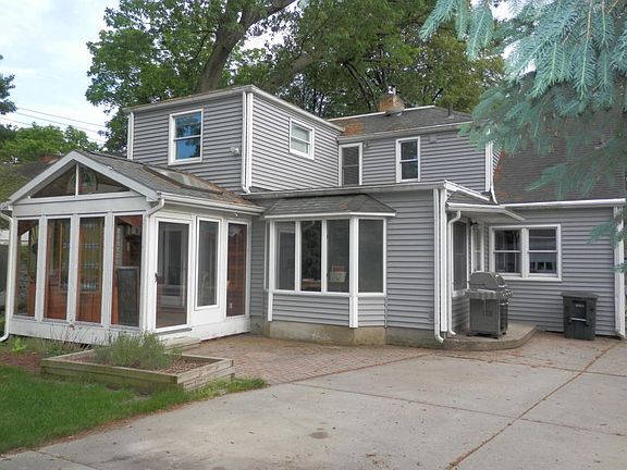 2nd image of 1112 Wildwood Dr