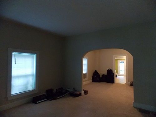 2nd image of 6112 Winthrop Ave