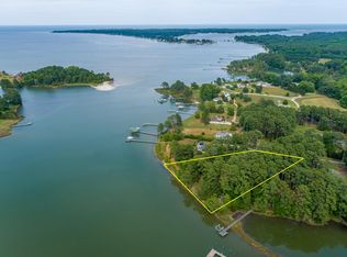 0 Hunleys Cove Ln, Cobbs Creek, VA 23035