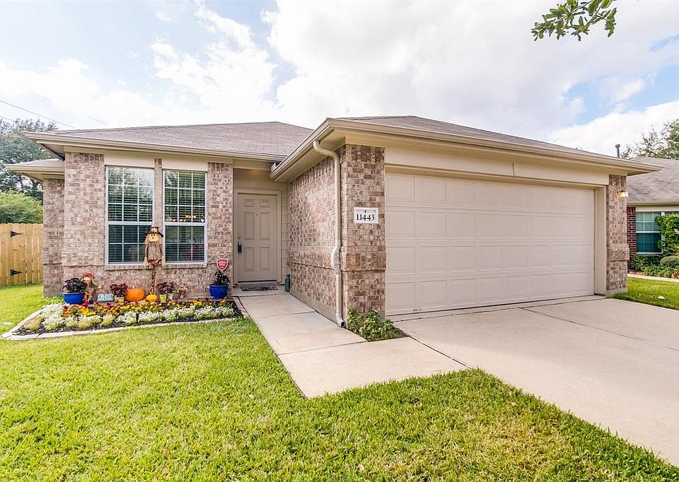 1st image of 11443 Edmond Thorpe Ln