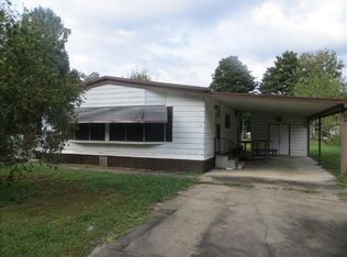 110 Wateroak Rd, Satsuma, FL 32189