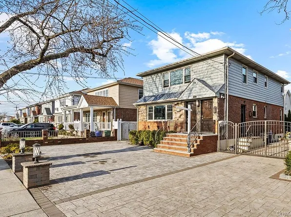 15733 91st St, Howard Beach, NY 11414