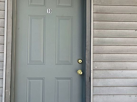 2nd image of 422-426 W Jackson St #10
