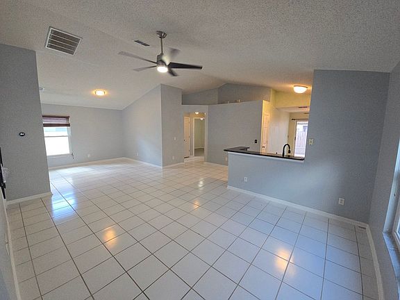 5th image of 3414 Palm Beach Dr