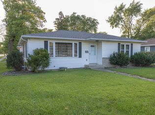 1201 Waverly Pl, Joliet, IL 60435