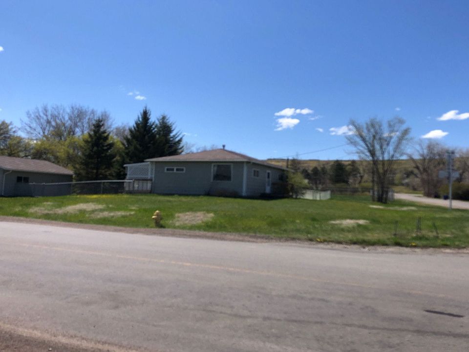 1400 13th Ave SW, Great Falls, MT 59404 Zillow