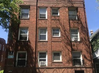 1348 W Argyle St APT 2S, Chicago, IL 60640
