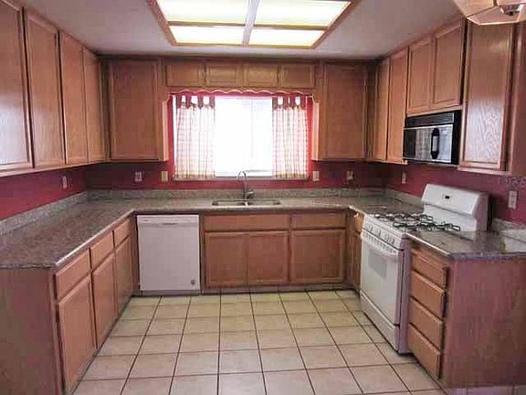 2nd image of 3710 Alan Goldfien Ct
