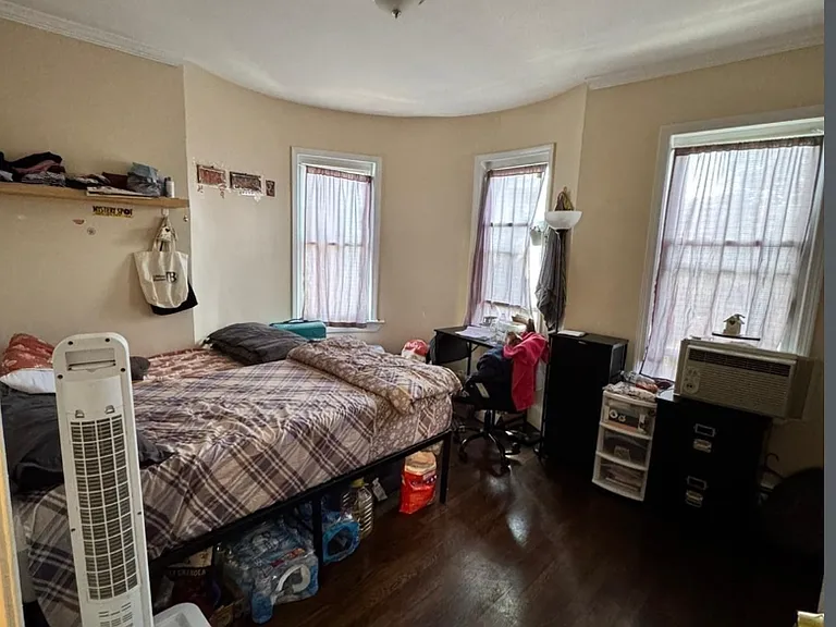 47 Dalrymple St #3 — Photo 6