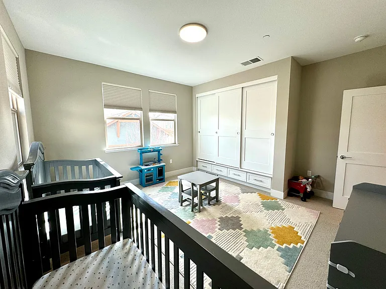 649 Sandalwood Dr #4 — Photo 22