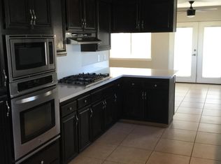 5055 Claro Way, Palmdale, CA 93551