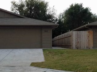 707 N Elder St, Wichita, KS 67212