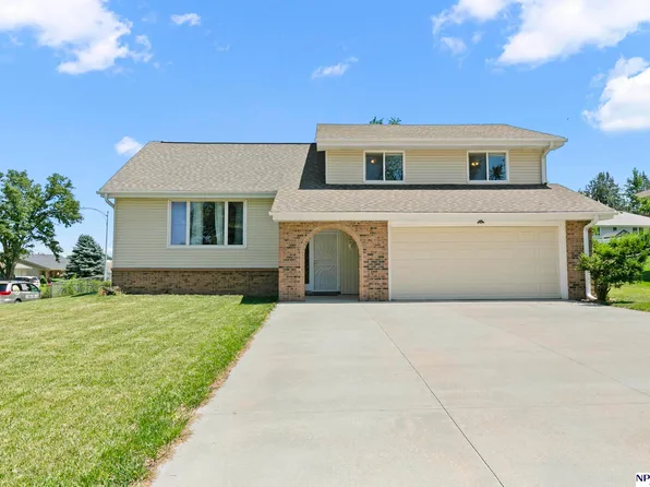 5147 N 116th St, Omaha, NE 68164