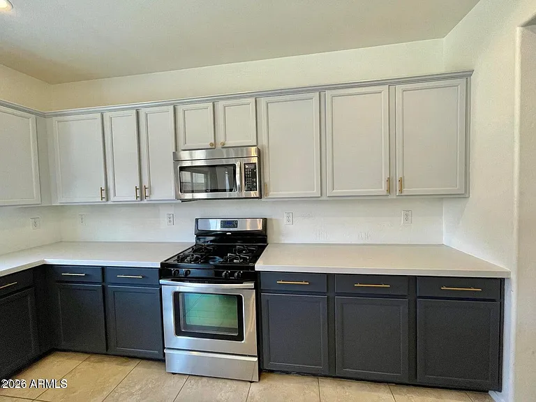 12109 W Avenida Del Rey — Photo 5