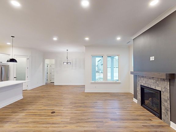 4th image of 9870 Bucklebury Ln