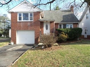 12-14 Van Ness Ter, Maplewood, NJ 07040