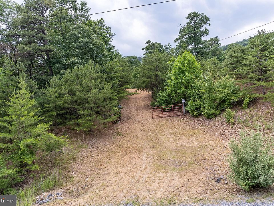 1st image of 23 Jura Dr