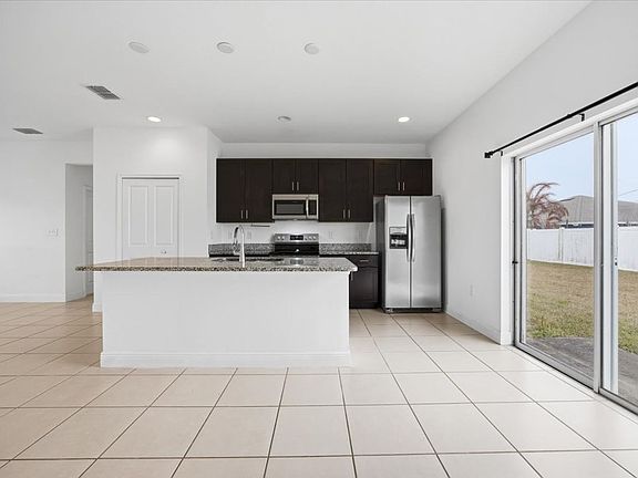 5th image of 213 Cimarron Dr