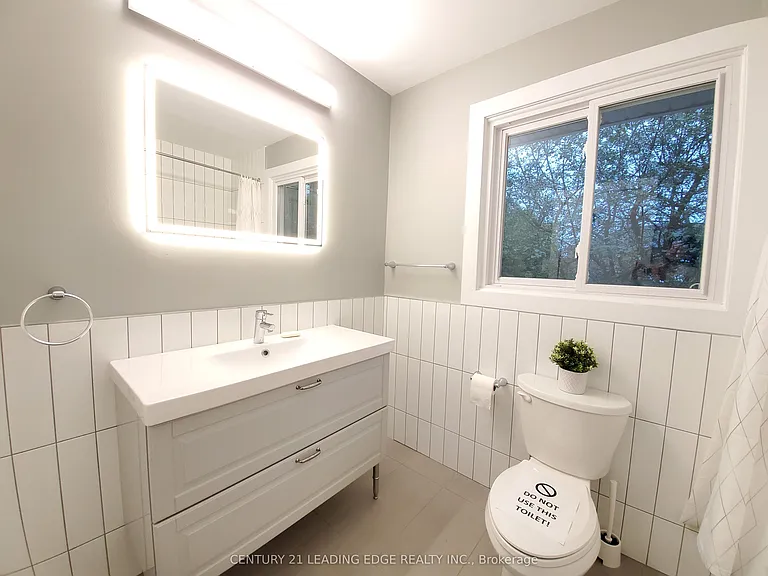 45 Bayview Dr — Photo 13