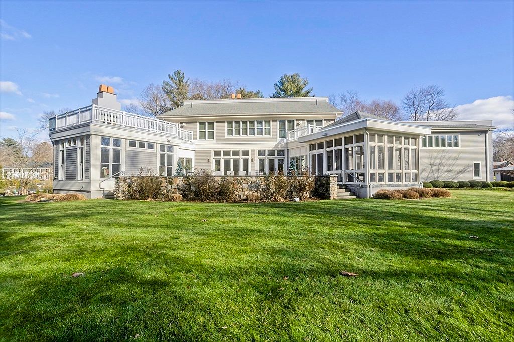 24 Prynne Ridge Rd