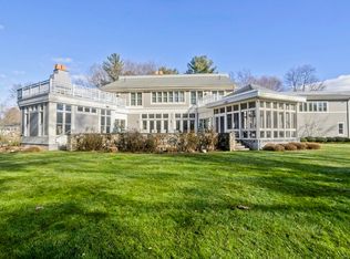 24 Prynne Ridge Rd, Longmeadow, MA 01106