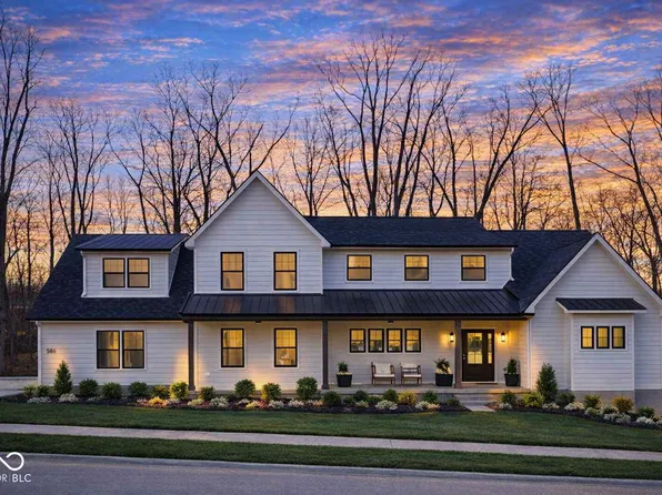 5166 Oak Ridge Trl, Columbus, IN 47201