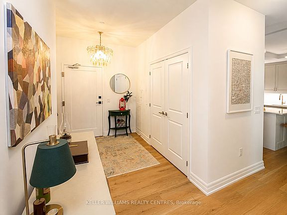 5th image of 1880 Gordon St #1107