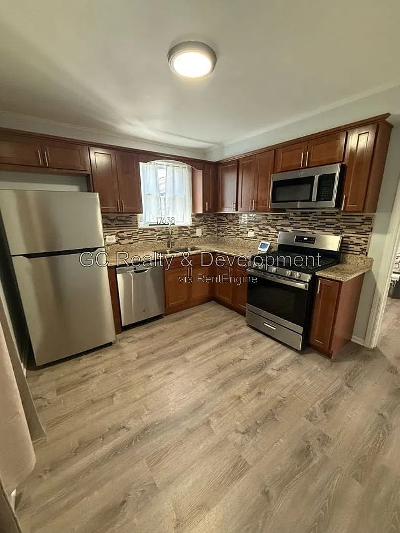 2 bed, 1.0 bath, 1250 sqft, $2,150 — Photo 4