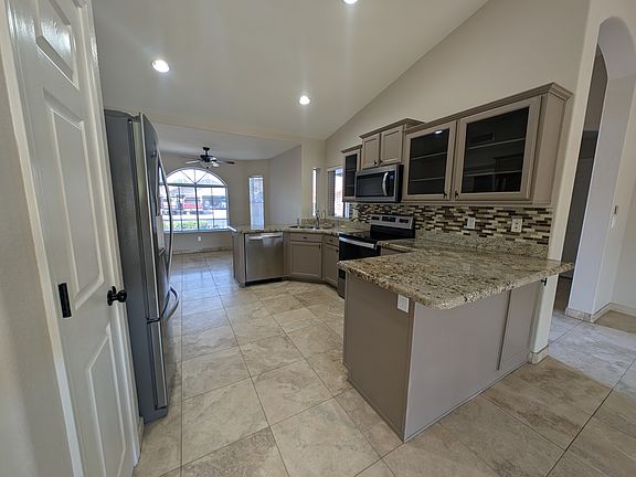 4th image of 8785 W Cavalier Dr