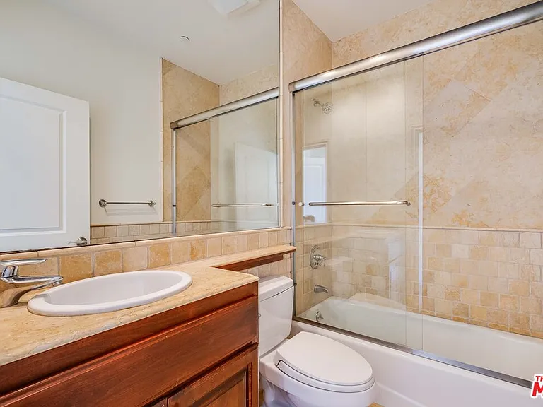 8610 Chalmers Dr #406 — Photo 10