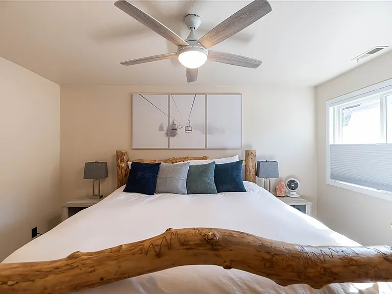 1384 Park Ave #215 — Photo 46