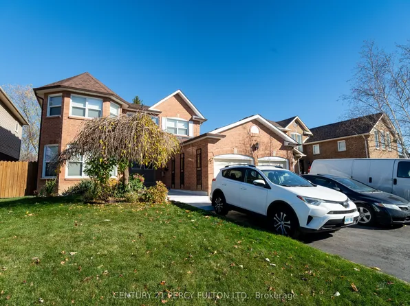 1618 Major Oaks Rd, Pickering, ON L1X 2G8