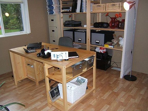 office-spare room2c