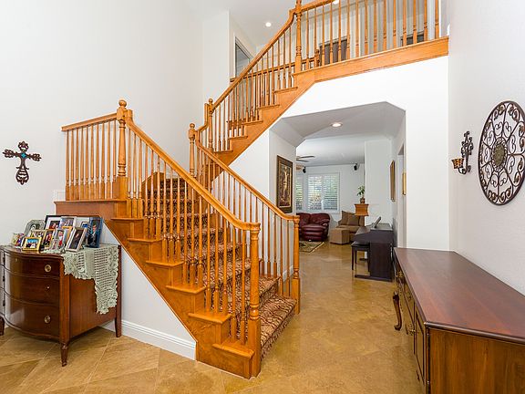 5th image of 1717 San Vito Ln
