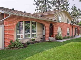 12413 W Sunridge Dr, Nine Mile Falls, WA 99026