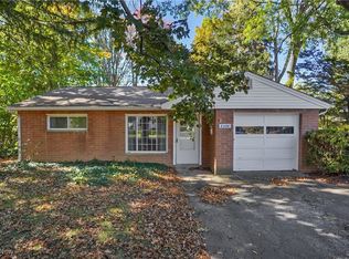 8284 Westmoor Rd, Mentor, OH 44060