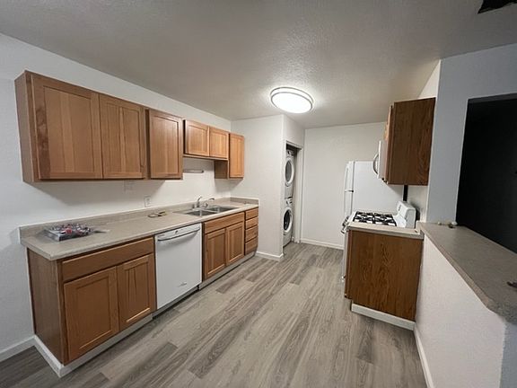 thumbnail_IMG_8230_01182023