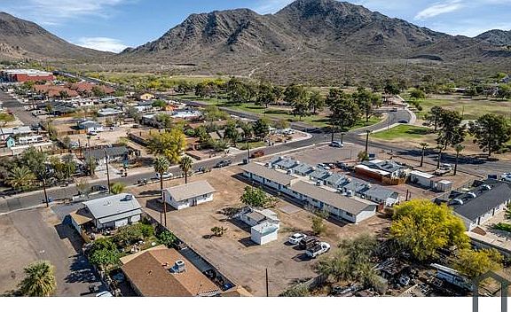 2nd image of 721 W Cinnabar Ave APT A