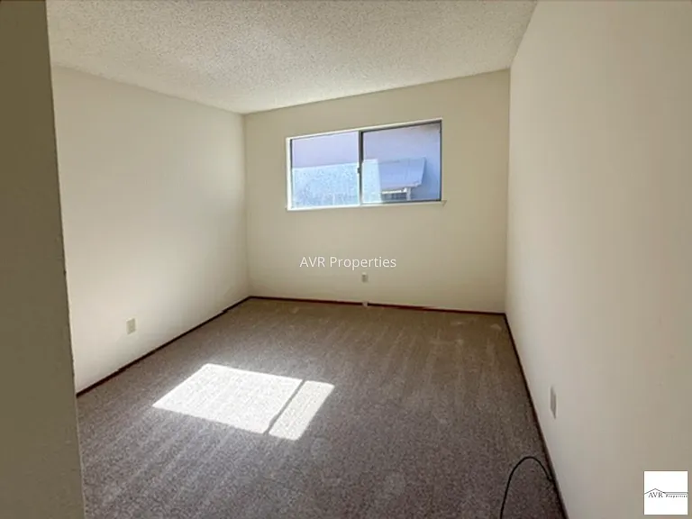 825 El Caminito — Photo 12