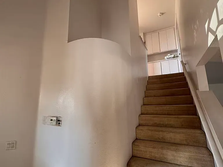 2512 Overland Ave — Photo 11