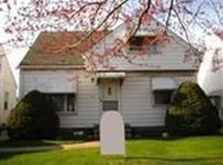 12911 Rockside Rd, Garfield Heights, OH 44125