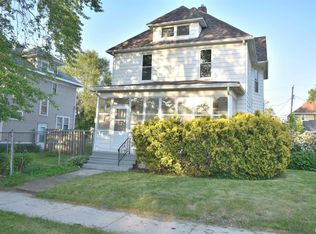 625 40th St, Rock Island, IL