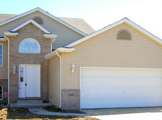 752 B Ravinia Dr W, Valparaiso, IN 46385