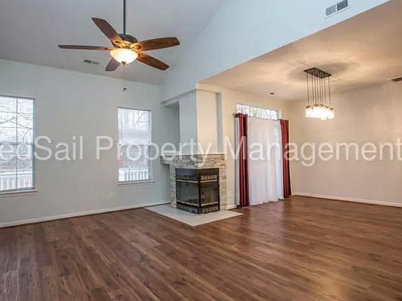 2nd image of 114 Creekstone Dr