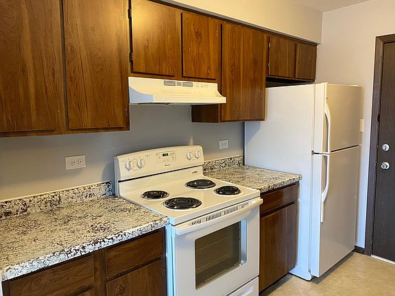 2nd image of 3212 W 184th St #3