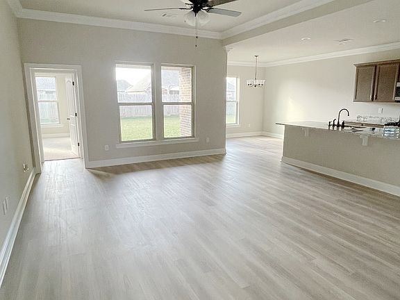 Nolana IV A - Living - DSLD Homes